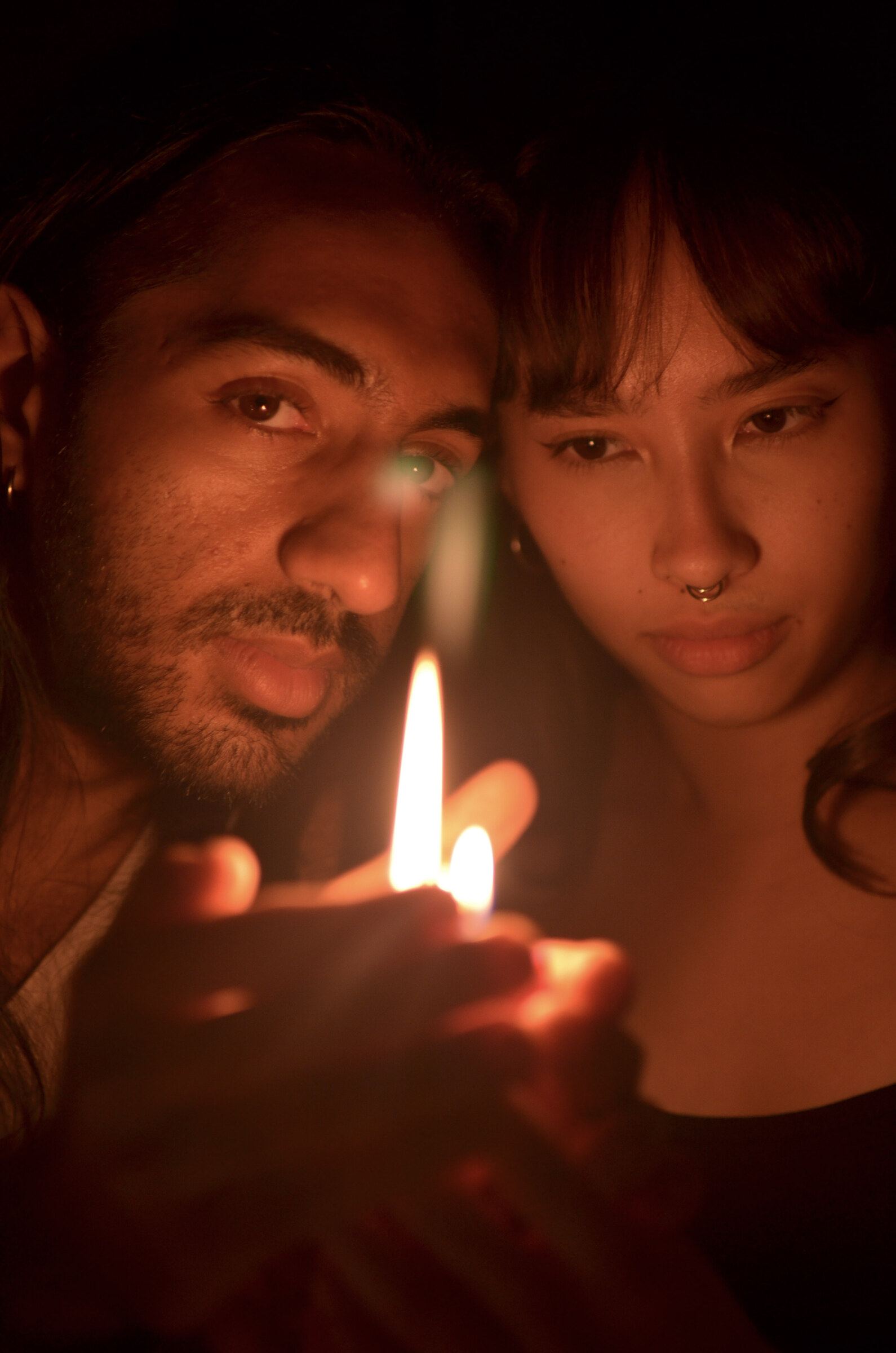 Candlelit pair, close